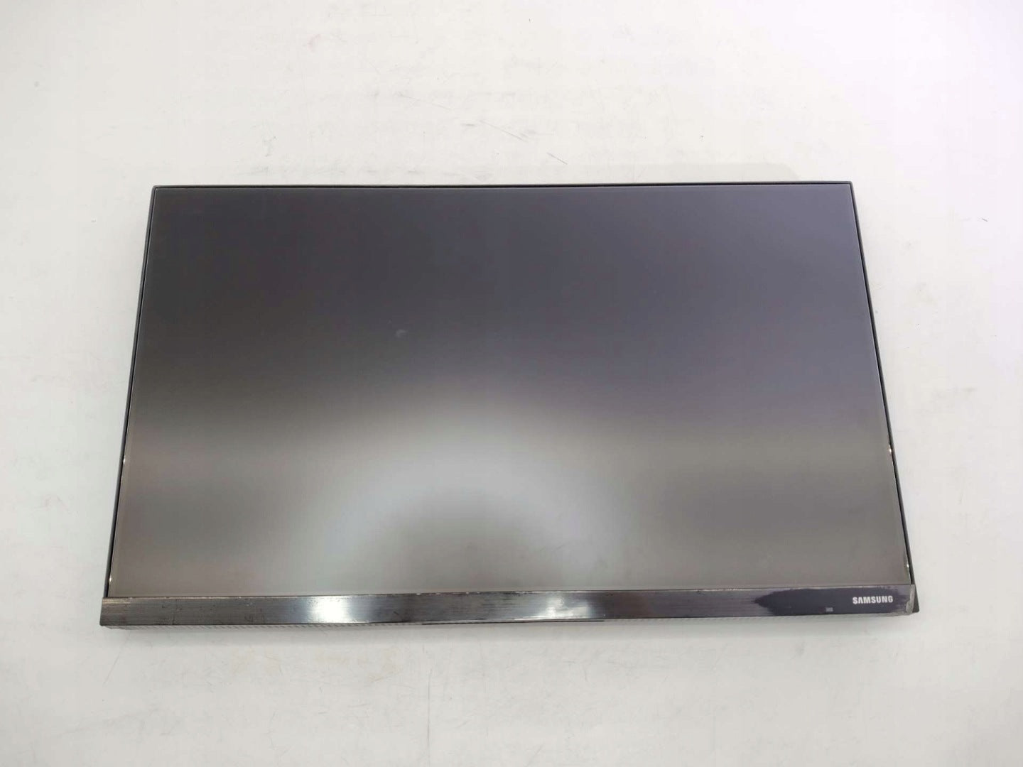 Samsung Monitor LED Samsung F24T450FQR 24  1920 x 1080 px IPS / PLS