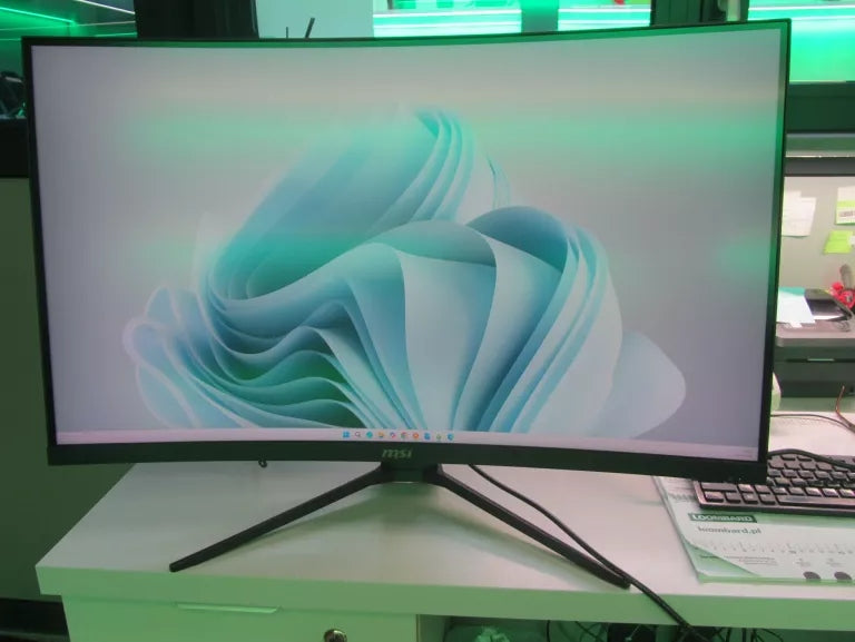 MSI Monitor LED MSI MAG 321CUPDF 31,5  3840 x 2160 px VA