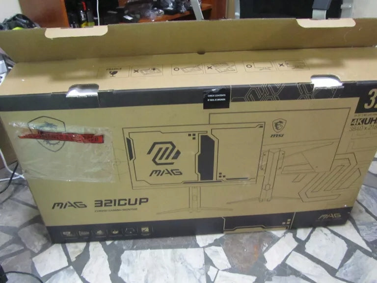 MSI Monitor LED MSI MAG 321CUPDF 31,5  3840 x 2160 px VA