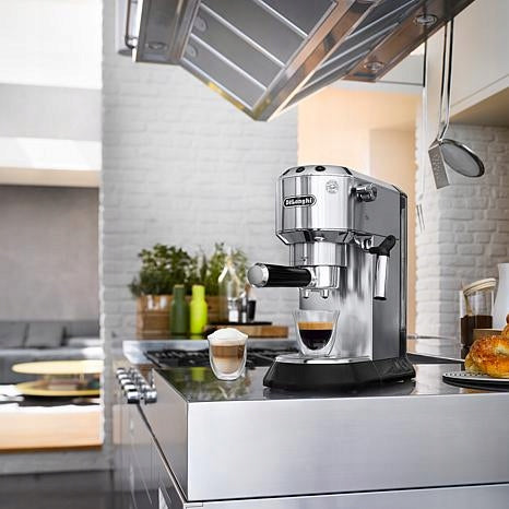 De'Longhi Kolbowy ekspres ciśnieniowy De'Longhi EC 685.M 1350 W srebrny/szary