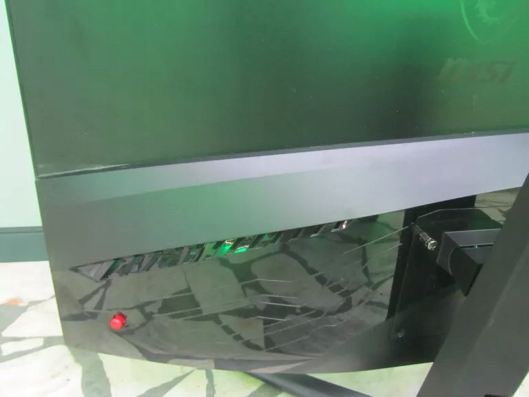 MSI Monitor LED MSI MAG 321CUPDF 31,5  3840 x 2160 px VA