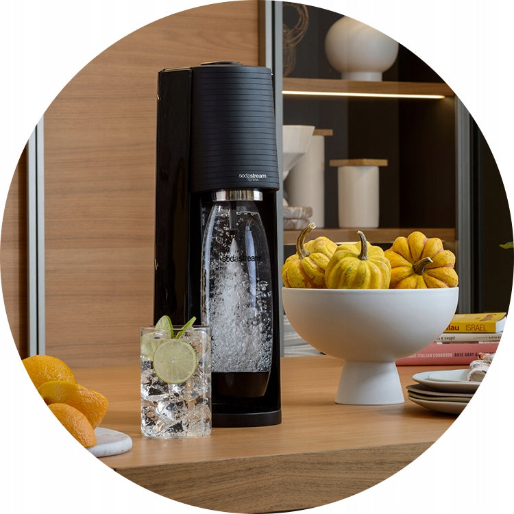 Saturator SodaStream Terra czarny do wody + 3 butelki + nabój z gazem CO2