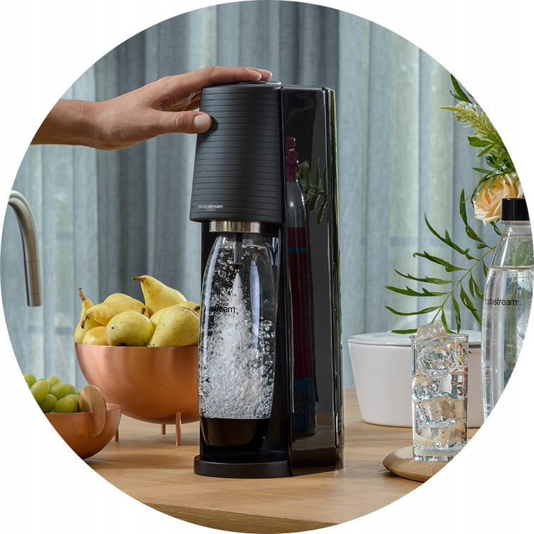 Saturator SodaStream Terra czarny do wody + 3 butelki + nabój z gazem CO2