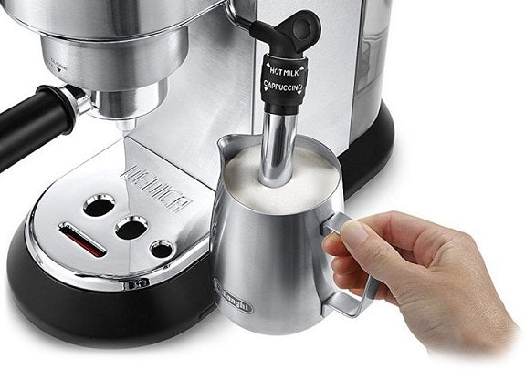 De'Longhi Kolbowy ekspres ciśnieniowy De'Longhi EC 685.M 1350 W srebrny/szary
