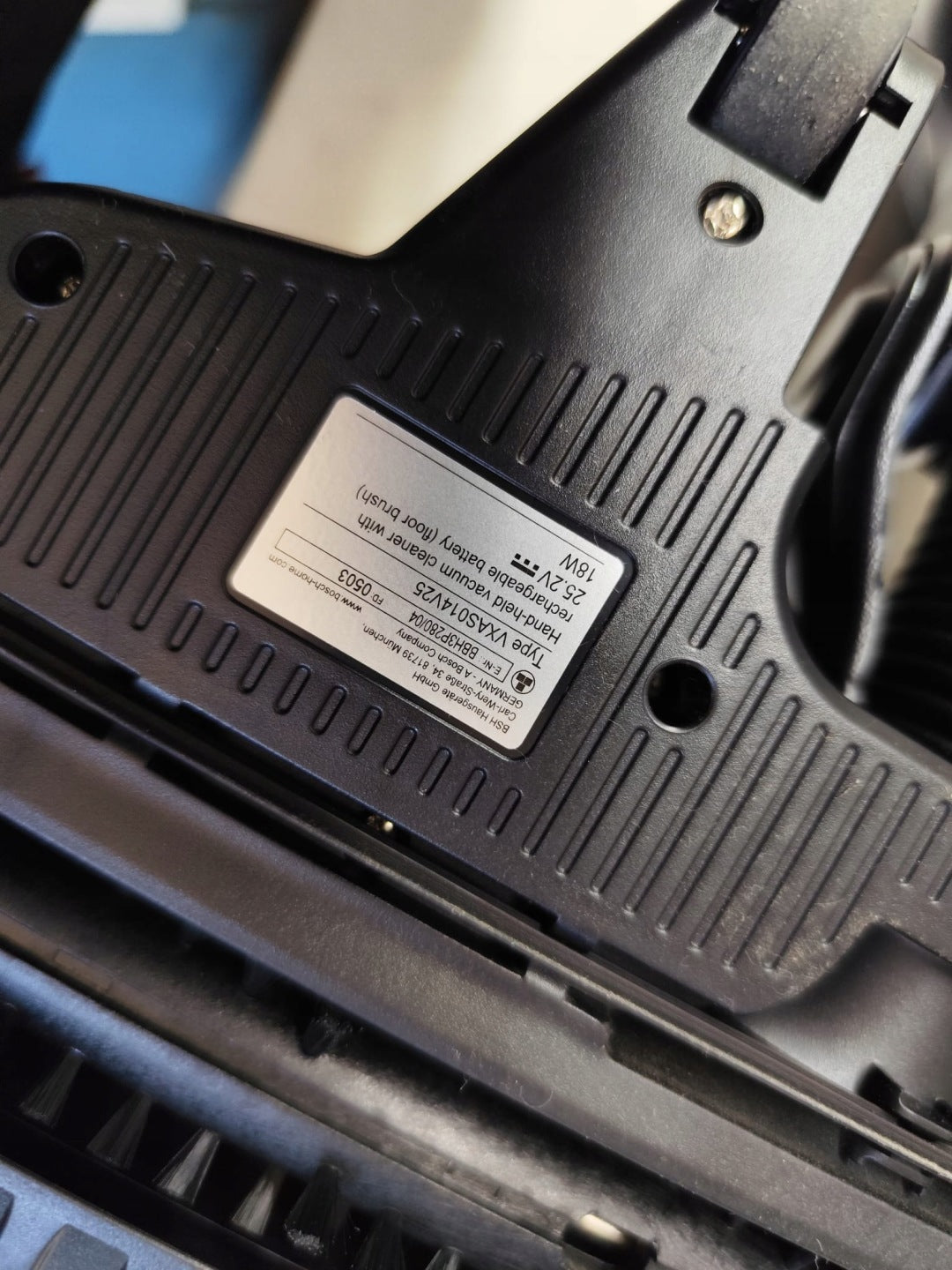 Odkurzacz pionowy Bosch Flexxo 23Vmax BBH3ALL23